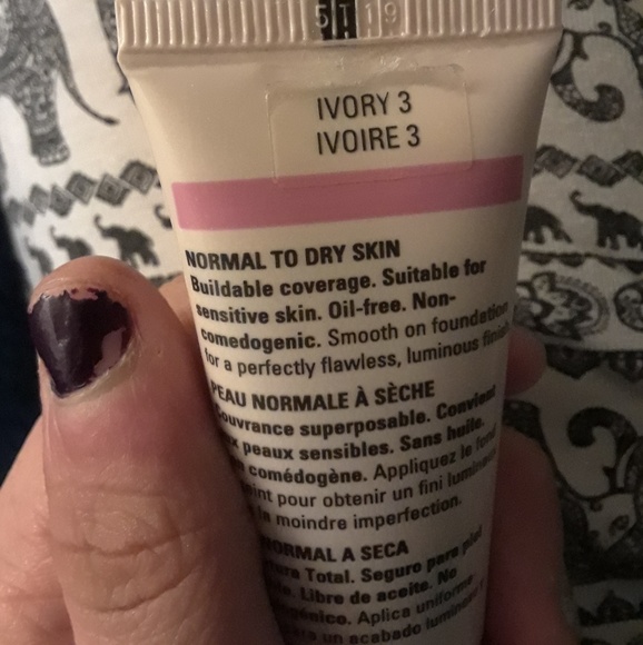 Foundation - Picture 3 of 4